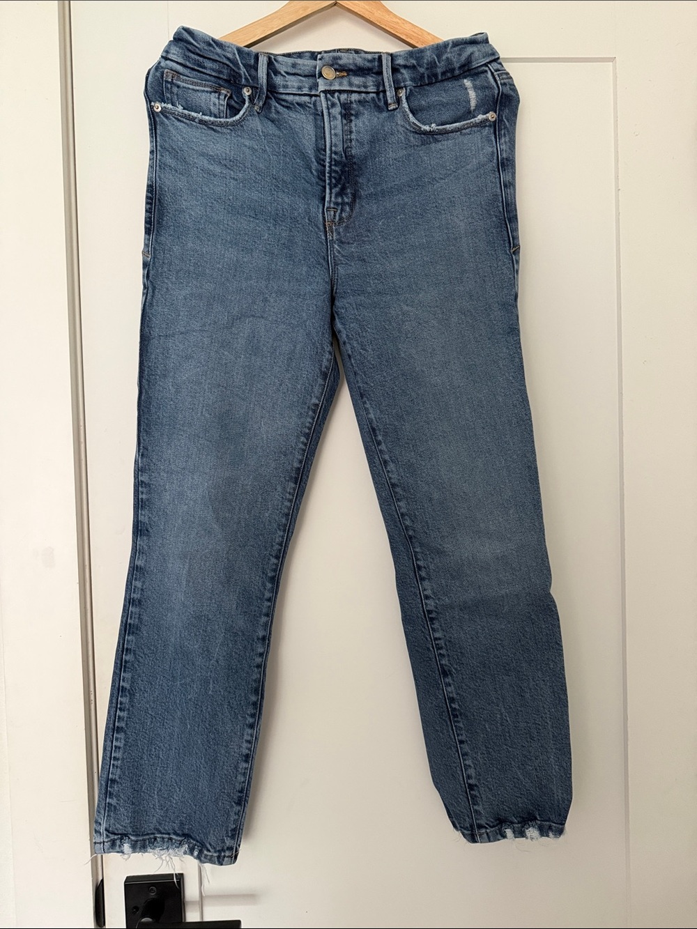 Good American Straight-Leg Blue Jeans